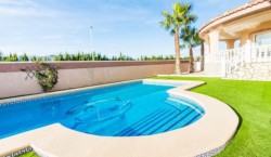   Mooie vrijstaande villa met eigen zwembad Costa Blanca SPANJE 